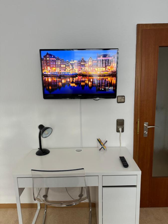 Schoenes, Friedliches Zimmer Leilighet Augsburg Eksteriør bilde